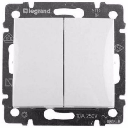   LEGRAND 774218 Valena kettős váltóérintkezős nyomó, fehér