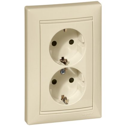   LEGRAND 774371 Valena 2x2P+F dugalj csatlakozóaljzat gyermekvédett, elefántcsont