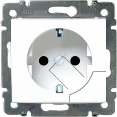 LEGRAND 774394 Valena 2P+F dugalj csatlakozóaljzat kiemelővel fehér