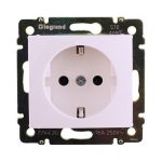   LEGRAND 774420 Valena 2P+F dugalj csatlakozóaljzat fehér keret nélküli kivitel