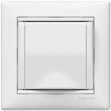 LEGRAND 774422 Valena 2P + F socket with flap, white LEGRAND 774422 Valena 2P + F socket with flap, white