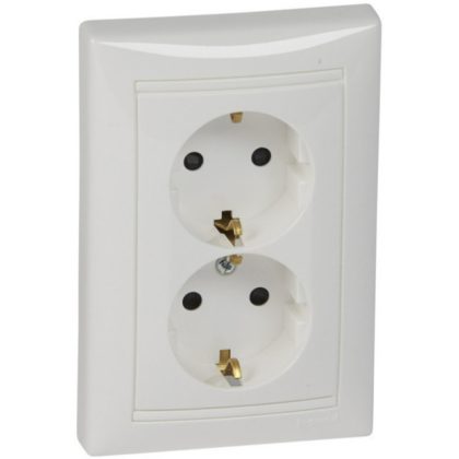   LEGRAND 774427 Valena 2x2P + F socket with child protection, white