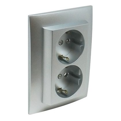 Efapel 90332_CAL gyerekzáras dupla dugalj, alumínium