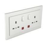   efapel 90343_CGE Komplett dupla csatlakozóaljzat visszajelzővel (brit típusú) jég