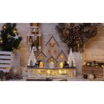 TRACON CHRWH9WW LED karácsonyi házikó tájképpel, fa, elemes (X22081) Timer 6+18h,9LED, 300