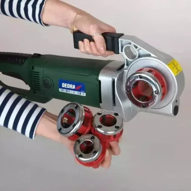 DEDRA DED7511 Elektromos csőmenetvágó,1,8kW, 1/2” - 1/4”