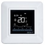   DEVIreg™ Opti Falba süllyeszthető termosztát digitális időzítővel, hőmérséklet-kijelzővel. Padló + levegő érzékelővel.   230V