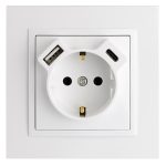   ELKO 90630 TBR Fedlap Schuko + USB-A + USB-C aljzathoz,fehér