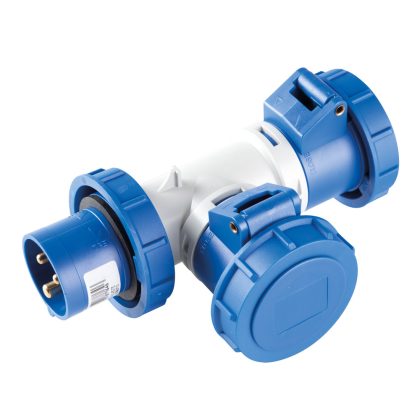   ELMARK EC690732 EC690 ADAPTOR 1 PLUG/2SOCKETS 3P+E 16A IP67, HALOGEN FREE UV RESISTANCE
