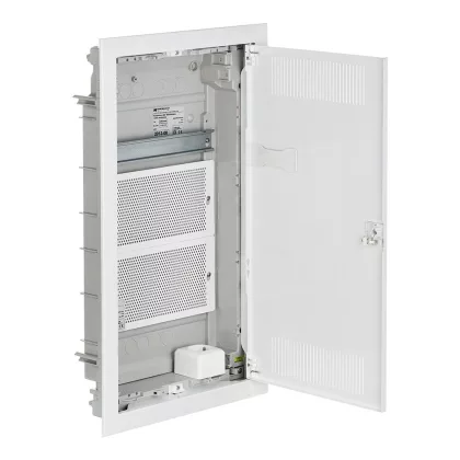   ELEKTRO-PLAST EP-2013-00 Distribuitor multimedia cu ușă metalică, modul 3/42