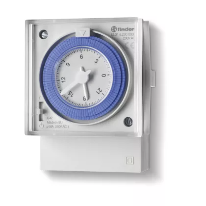 FINDER 12.31.8.230.0007 Mechanikus kapcsolóóra