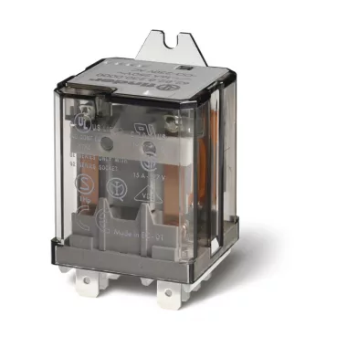 FINDER 62.83.8.048.0040 Teljesítményrelé, 3 váltóérintkező, 16A