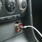 MNC 55025B Adapter szivargy. USB + Type-C - 48W