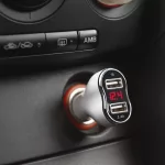 MNC 55055WH Szivargyújtó adapter - 2 x USB - 2,4 A - fehér, feszültségmérővel és árammérőv