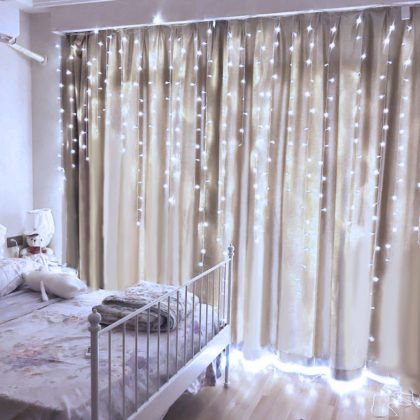   Family Decor 58902C LED-es fényfüggöny - 2,2 m - középfehér 100 LED