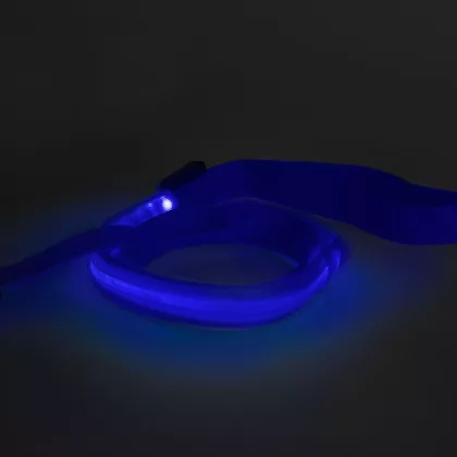 YUMMIE 60026D LED-es póráz - akkumulátoros - 120 x 2,5 cm - kék YUMMIE 60026D LED-es póráz - akkumulátoros - 120 x 2,5 cm - kék