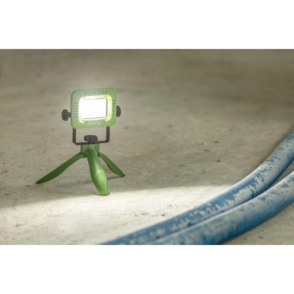   GTV LD-ALCX10W-64 LED reflektor akkumulátorral ALLEDO 10W, 800lm, AC220-240V, 50/60 Hz, PF>0,5, RA>80, IP54, 120°, 6400K, zöld