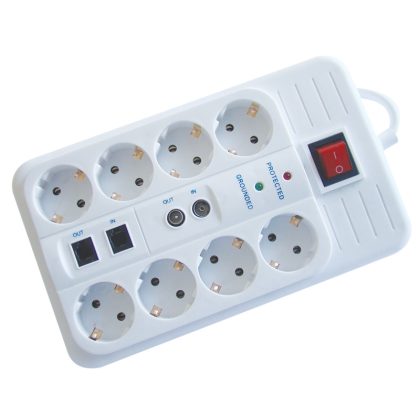   TRACON HNKTM8-3M-KT Négyzetes 8-as elosztó kapcsolóval+túlfesz+ túláram+koax+tel 8×SCHUKO, 3m, max.16A, 250VAC, 3680W, H05VV-F