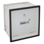 TRACON ISZ96-24 Üzemóra számláló 96×96mm, 24V AC