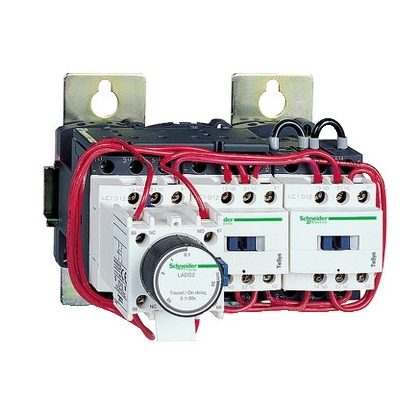   SCHNEIDER LC3D80P7 Csillag-delta indító 75 kW szerelőlapon