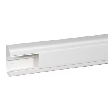 LEGRAND 010424 Univerzális DLP kábelcsatorna, 50 x 105 mm, 65 mm-es hajlékony fedéllel, válaszfal nélkül, Program Mosaic szerelvényekkel szerelhető, 2 m, fehér