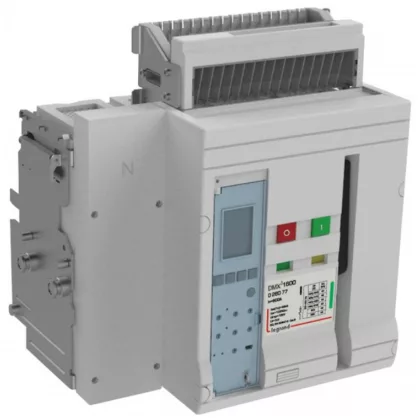 LEGRAND 028078 DMX3 1600 42kA 4P 1000A kocsizható légmegszakító mobil része