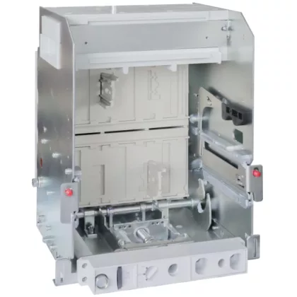 LEGRAND 028153 DMX3 1600 3P kocsizható szerkezet álló része