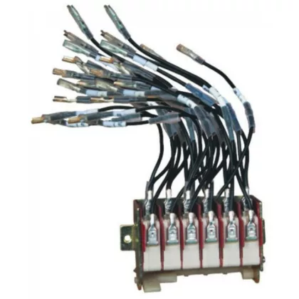 LEGRAND 028175 DMX3 1600 modul 6 segédérintkezővel