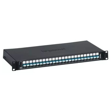 LEGRAND 032162 optikai patch panel fix 24xLC duplex multimódusú 1U-19" fekete LCS3