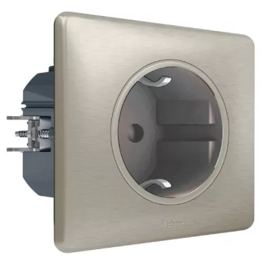 LEGRAND 064837 Intelligens csatlakozó aljzat - 16 A -  Céliane Netatmo Titánium