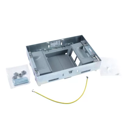   LEGRAND 088123 8 (2x4) modulos merőleges, állítható magasságú perem nélküli padlódoboz, Mosaic-kal szerelvényezhető