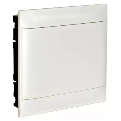  LEGRAND 137147 PractiboxS téglafalba süllyeszthető kiselosztó(650°C), fehér ajtóval, védőföld és nulla elosztókapoccsal, 2 sor 18 modul