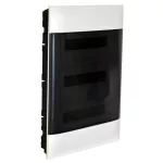 LEGRAND 137158 PractiboxS téglafalba süllyeszthető kiselosztó(650°C), átlátszó füstszínű ajtóval, védőföld és nulla elosztókapoccsal, 3 sor 18 modul