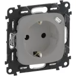   LEGRAND 753007 Valena Allure 2P+F dugalj csatlakozóaljzat+ USB C-túpusú 1,5A-5V-7,5W töltőaljzat, körmös/csavaros rögz, rugós beköt, Alumínium
