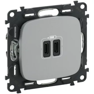 LEGRAND 755347 Valena Allure Töltőaljzat Kettős USB C-típusú csatlakozóval, 5V–3A–15W, Túlfesz-védelem >1kW, Class II SELV, Alumínium