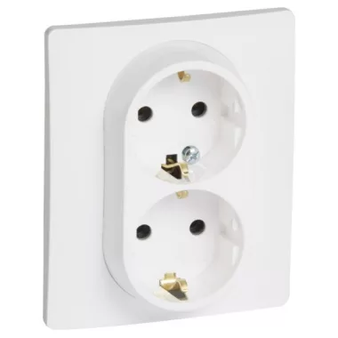 LEGRAND 764534 Niloé 2×2P+F dugalj csatlakozóaljzat gyermekvédelem nélkül (csavaros), fehér LEGRAND 764534 Niloé 2×2P+F dugalj csatlakozóaljzat gyermekvédelem nélkül (csavaros), fehér