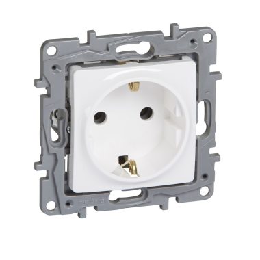 LEGRAND 764539 Niloé 2P + F socket without child protection (screw), white
