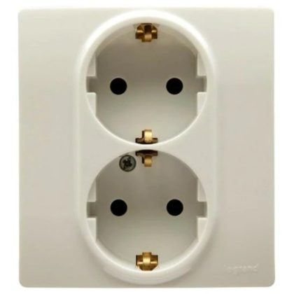   LEGRAND 764634 Niloé 2 × 2P + F socket without child protection (screw), beige