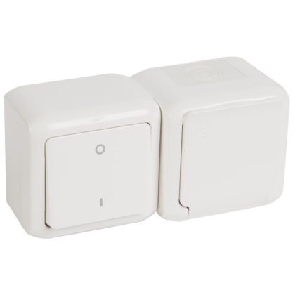   LEGRAND 782372 Forix IP44 fk 2P kapcsoló + 2P+F dugalj csatlakozóaljzat, csapófedéllel, gyv, fehér