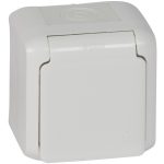   LEGRAND 782373 Forix IP44 fk 2P+F földelt dugalj csatlakozóaljzat, 16A, csapófedéllel, gyv, fehér