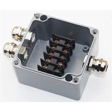 OPTONICA 6510 WATERPROOF ALUMINIUM BOX TERMINAL BLOCK IP68 450V/24A - 3 TERMINALS OPTONICA 6510 WATERPROOF ALUMINIUM BOX TERMINAL BLOCK IP68 450V/24A - 3 TERMINALS