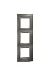 SCHNEIDER MGU66.006V.039 UNICA Top hármas függőleges keret, alumínium betéttel, selymes nikkel SCHNEIDER MGU66.006V.039 UNICA Top hármas függőleges keret, alumínium betéttel, selymes nikkel