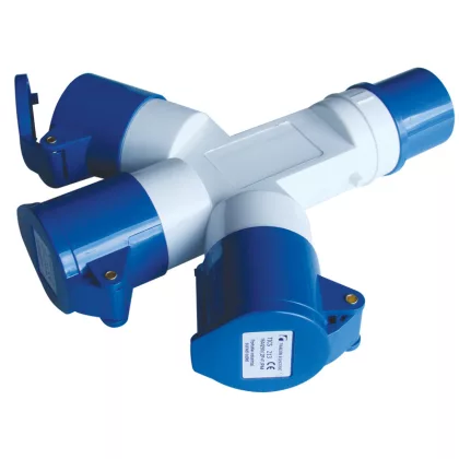 TRACON TICS-1023 Priză de distribuție industrială 16A, IN 1x2P + E 6h, OUT 3x2P + E 6h, IP44 TRACON TICS-1023 Priză de distribuție industrială 16A, IN 1x2P + E 6h, OUT 3x2P + E 6h, IP44