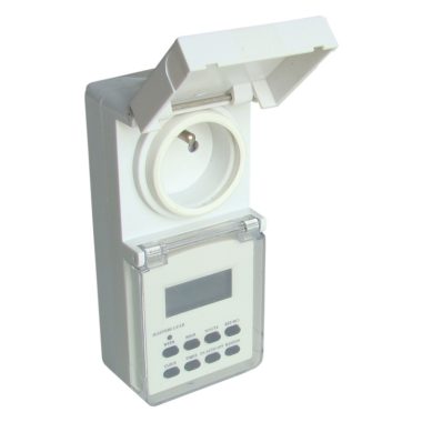 TRACON TKO-DHEVF Dugaszolható elektronikus kapcsolóóra, heti,csapos aljzattal 230V, 16A, I