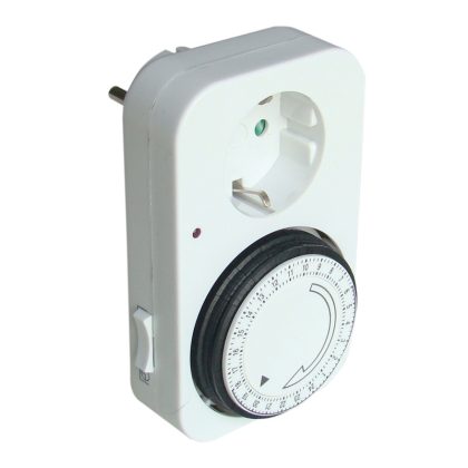   TRACON TKO-DN Dugaszolható napi kapcsolóóra, elektromechanikus 230V, 16A, IP20