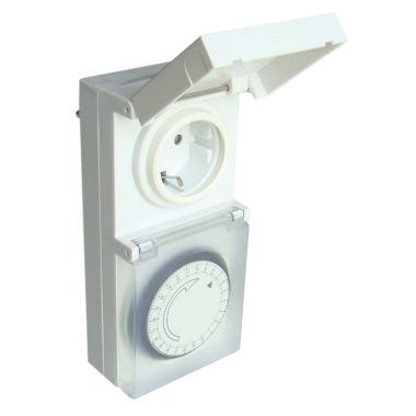 TRACON TKO-DNV Dugaszolható napi kapcsolóóra, elektromechanikus 230V, 16A, IP44