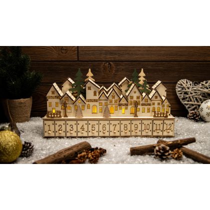   TRACON CHRACD10WW LED karácsonyi adventi kalendárium,falu, elemes (X24008) Timer 6+18h, 12LED, 3000K, 2xAAA