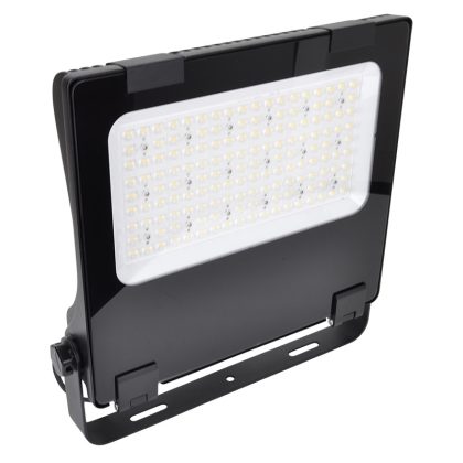   TRACON RHISS240W LED fényvető, szimmetrikus 100-240VAC,50/60Hz,240W,32.400lm,4000K,IP66,120°,EEI=D