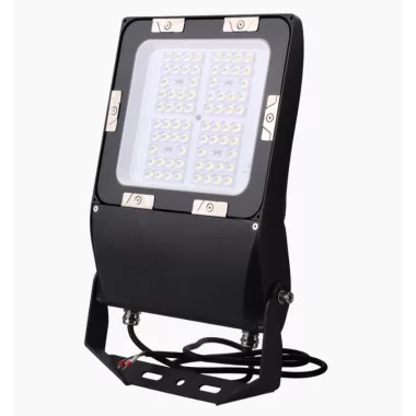 TRACON RSMDC150W LED fényvető, szimmetrikus, dimmelhető 100-240VAC,50Hz,150W,20.250lm,4000K,IP66,110°,1-10V,EEI=D