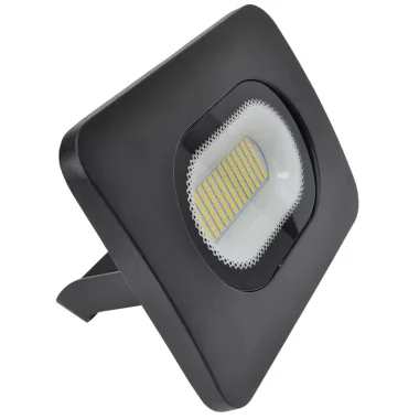 TRACON RSMDL50H LED fényvető beépített bekötődobozzal (kábel nélkül),fekete 220-240V AC, 50W, 4000K, IP65, 4000lm, EEI=G